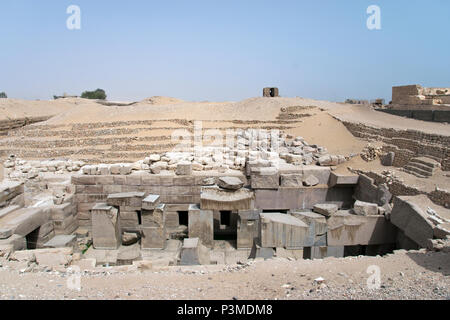 L'Osirion est un ancien temple, une partie de pharaon Seti I's complexe funéraire, à Abydos, Egypte. Banque D'Images