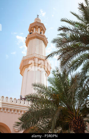 Minaret de Sharif Hussein Bin Ali à Aqaba city, Royaume hachémite de Jordanie Banque D'Images