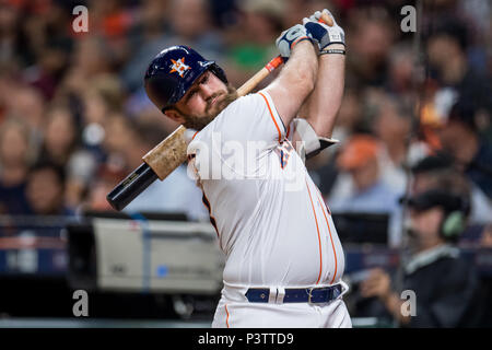 Houston, TX, USA. 18 Juin, 2018. Le joueur de premier but des Houston Astros Tyler White (13) pendant un match entre les Astros de Houston et les Rays de Tampa Bay au Minute Maid Park de Houston, TX. Les Astros a gagné le match 5 à 4.Trask Smith/CSM/Alamy Live News Banque D'Images