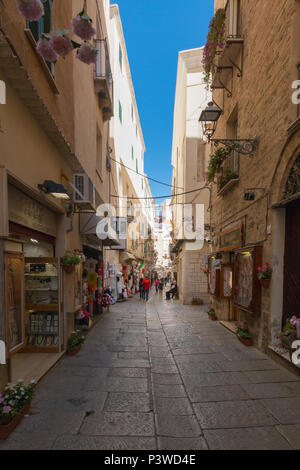 Alghero, Italie - 5 septembre 2017 : Architecture de la vieille ville d'Alghero sur l'île italienne de Sardaigne Banque D'Images