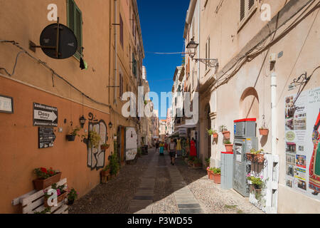 Alghero, Italie - 5 septembre 2017 : Architecture de la vieille ville d'Alghero sur l'île italienne de Sardaigne Banque D'Images