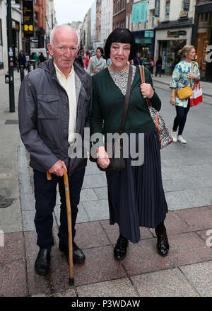 David et Mary White sur Grafton Street à Dublin, comme il a été confirmé que le prince Harry et sa femme Meghan Markle effectuera une visite dans la ville en juillet. Banque D'Images