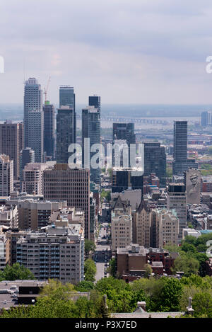 La Ville de Montréal, Canada, vu depuis le parc du Mont-Royal Banque D'Images