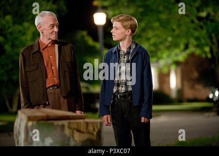 Titre original : renversée. Titre en anglais : renversée. Film Réalisateur : Rob Reiner. Année : 2010. Stars : John Mahoney CALLAN MCAULIFFE ;. Credit : Castle Rock Entertainment / VERRE, BEN / Album Banque D'Images