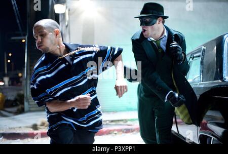 Titre original : The Green Hornet. Titre en anglais : THE GREEN HORNET. Directeur : Michel Gondry Film. Année : 2011. Stars : Seth Rogen. Credit : Columbia Pictures / Album Banque D'Images