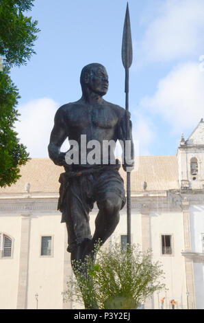 Monumento a Zumbí dos Palmares (Praça da Sé), em Salvador. Banque D'Images