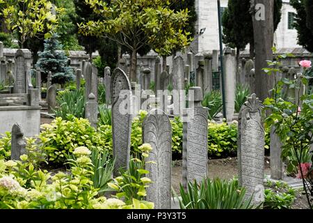 ISTANBUL, TURQUIE - 28 MAI : Cimetière dans les motifs de la mosquée de Soliman à Istanbul Turquie le 28 mai, 2018 Banque D'Images