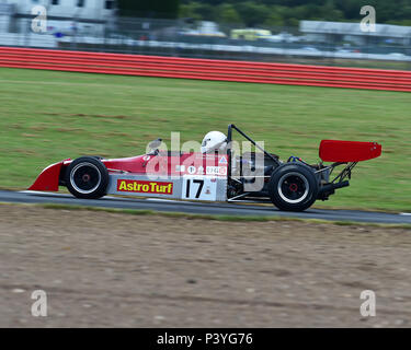 Bletsoe Michael Brown, Chevron B27, Derek Bell, Trophée HSCC, Silverstone International Trophy course historique réunion, juin 2018, voitures, course classique C Banque D'Images