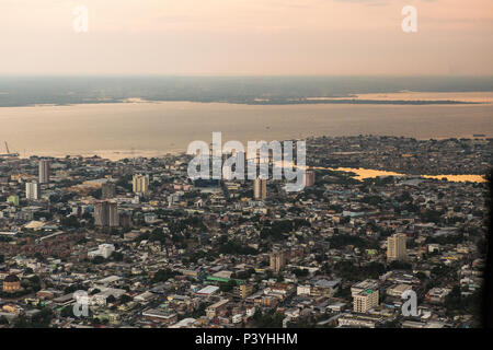 Vista aérea da Cidade de Manaus (PA). Banque D'Images