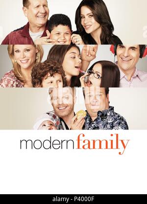 Titre original : MODERN FAMILY. Titre en anglais : famille moderne. Film Réalisateur : Michael SPILLER ; JASON WINER. Année : 2009. Crédit : 20E SIÈCLE DE FOX TV / Album Banque D'Images