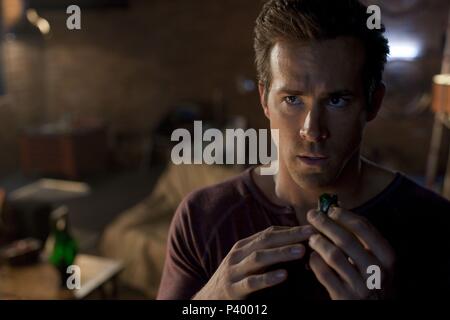 Titre original : Green Lantern. Titre en anglais : Green Lantern. Film Directeur : MARTIN CAMPBELL. Année : 2011. Stars : Ryan Reynolds. Credit : WARNER BROS. Album de photos / Banque D'Images