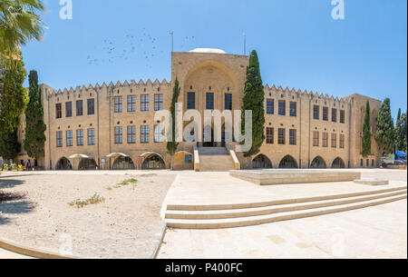 Haïfa, Israël - 09 juin 2018 : Le bâtiment historique Technion (maintenant un musée national des sciences), dans la région de Hadar HaCarmel quartier, Haïfa, Israël Banque D'Images