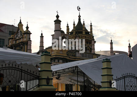 Une mosquée (masjid Abdul Gaffoor) à Singapour. Banque D'Images