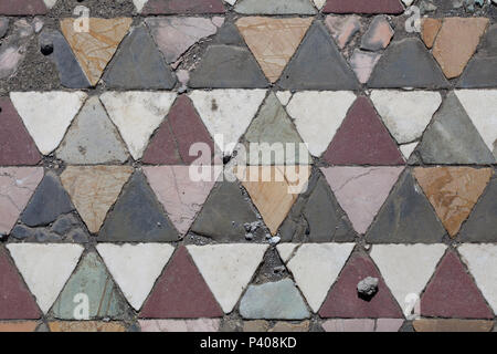 Sol en mosaïque de marbre en opus sectile technique dans la maison du Faune (Casa del Fauno) dans le site archéologique de Pompéi (Pompei) près de Naples, Campanie, Italie. Banque D'Images