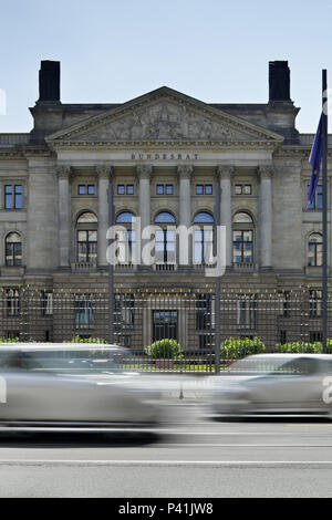 Berlin, Allemagne, la Conseillère fédérale dans la Leipziger Strasse à Berlin-Mitte Banque D'Images