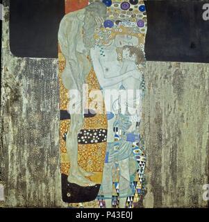 "Les Trois âges de la femme', 1905, huile sur toile, 180 x 180. Auteur : Gustav Klimt (1862-1918). Lieu : MUSÉE NATIONAL D'ART MODERNE, ROME, ITALIE. Banque D'Images