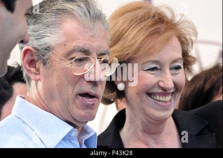 Umberto Bossi et Letizia Moratti au cours de réunion de la Lega Nord à Milan 13-05-2011 Banque D'Images