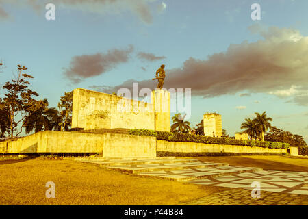 SANTA CLARA, CUBA-Janvier 6, 2017 : Musée et mémorial de Che Guevara à Santa Clara. Che Guevara était un commandant dans l'Armée rebelle en 1959. Image avec v Banque D'Images