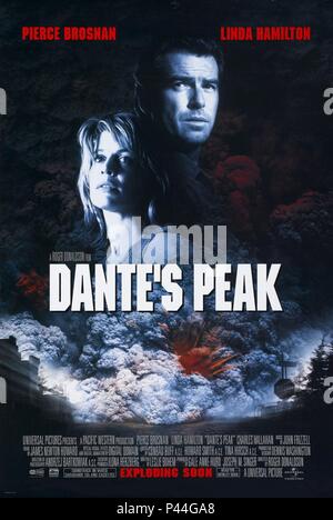 Titre original : DANTE'S PEAK. Titre en anglais : DANTE'S PEAK. Directeur de film : Roger Donaldson. Année : 1997. Credit : PARAMOUNT/UNIVERSAL/MGM / Album Banque D'Images