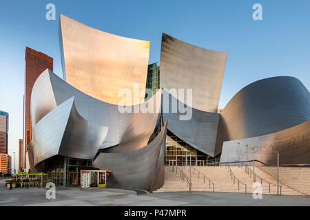 Disney Concert Hall, du centre-ville de Los Angeles, Californie, USA. Banque D'Images