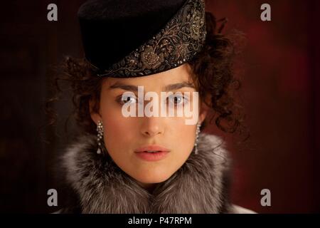 Titre original : ANNA KARENINA. Titre en anglais : ANNA KARENINA. Directeur de film : Joe WRIGHT. Année : 2012. Stars : Keira Knightley. Crédit : STUDIO CANAL/WORKING TITLE FILMS / Album Banque D'Images