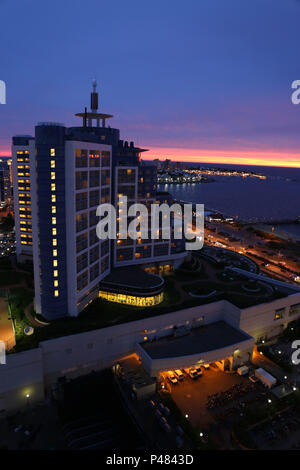 PUNTA DEL ESTE, ARACATI - 06/01/2014 : Hôtel Conrad - Localizado em um dos balneários plus sofisticados da América do Sul, Conrad Punta del Este Resort & Casino se posicionou desde a sua inauguração, já faz 17 anos, como o Cassino N° 1 da América Latina e o centro de entretenimentos mais importante da região. Foto : André Chaco / Fotoarena (restriction : l'Amérique du Sud de l'homme uniquement) Banque D'Images