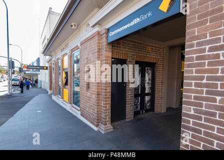 Le premier bureau de poste construit à cet effet dans la banlieue de Sydney Gordon 2072. Construit à la fin des années 1890 et aujourd'hui convertie en un Commonwealth Bank branch Banque D'Images