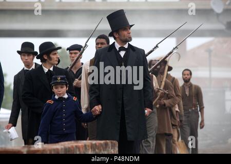 Titre original : Assassinat de Lincoln. Titre en anglais : Assassinat de Lincoln. Directeur de film : ADRIAN MOAT. Année : 2013. Stars : ABRAHAM LINCOLN ; BILLY CAMPBELL. Crédit : SCOTT FREE PRODUCTIONS / Album Banque D'Images