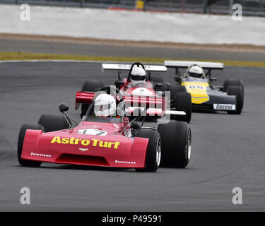 Michael Bletsoe-Brown, Chevron B27, Formule 2 historiques, Série Internationale FIA, HSCC, Silverstone International Trophy course historique séance, le 2 juin Banque D'Images