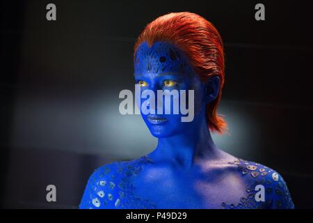 Titre original : X-Men : DAYS OF FUTURE PAST. Titre en anglais : X-Men : DAYS OF FUTURE PAST. Film Réalisateur : Bryan Singer. Année : 2014. Stars : JENNIFER LAWRENCE. Credit : Twentieth Century Fox / Album Banque D'Images