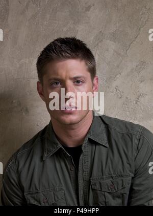 Titre original : supernatural. Titre en anglais : supernatural. Directeur de film : ERIC KRIPKE. Année : 2005. Stars : Jensen Ackles. Credit : KRIPKE ENTERPRISES/WARNER BROS TELEVISION/FILMS SURNATUREL / Album Banque D'Images