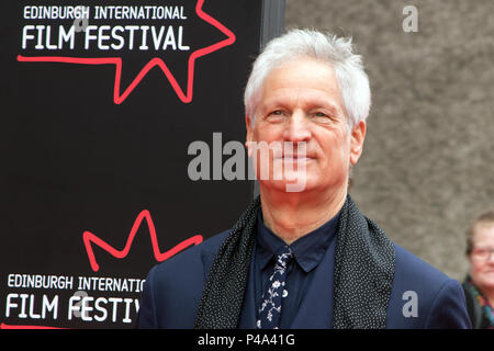 Edinburgh, Ecosse, Royaume-Uni. 20 Juin, 2018. Directeur général, Marc Turtletaub, sur le tapis rouge à la première des films du monde de puzzle, au Festival Theatre, Édimbourg, Écosse. Puzzle est une 'delightful film sur une femme qui réalise son potentiel après une vie de à après les autres, plutôt que de se concentrer sur elle-même.' Ce dépistage est une partie de la soirée d'ouverture au fil Gala Edinburgh International Film Festival 2018 (EIFF), qui s'étend entre le 20 juin et 1er juillet 2018. Iain McGuinness / Alamy Live News Banque D'Images