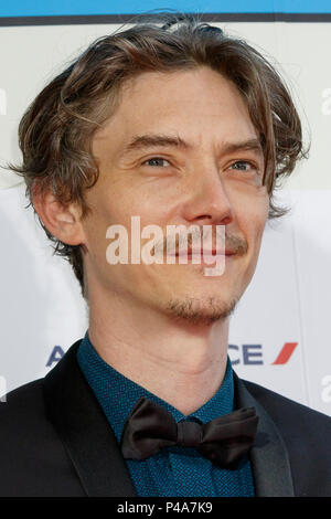 L'acteur français Swann Arlaud pose pour les caméras lors d'un tapis rouge avant la cérémonie d'ouverture du Festival du Film français au Japon 2018 à Yokohama Minato Mirai Hall le 21 juin 2018, Yokohama, Japon. Cette année, 15 films seront projetés pendant le festival du 21 juin au 24 septembre. Credit : Rodrigo Reyes Marin/AFLO/Alamy Live News Banque D'Images