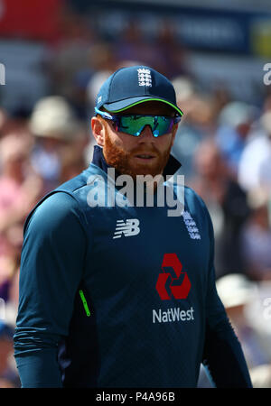 Unis Riverside, Chester-le-Street, au Royaume-Uni. 21 Juin, 2018. Un jour International Cricket, 4e Royal London ODI, comparativement à l'Australie Angleterre Jonny ; sur le terrain prend Bairstow : Action Crédit Plus Sport/Alamy Live News Banque D'Images