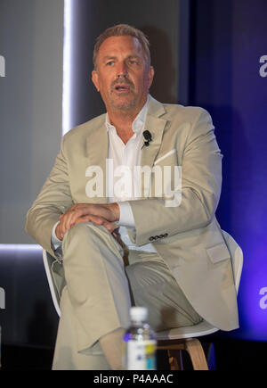 Cannes, France, 21 juin 2018, Kevin Costner, acteur, réalisateur, producteur, musicien, assister à la festival de Cannes Lions Festival International de créativité - © ifnm / Alamy Live News Banque D'Images