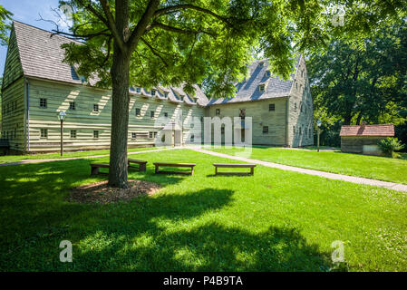 USA, Ohio, Pennsylvania Dutch Country, Ephrata, Ephrata Cloister, monastère fondé par Conrad Beissel piétiste luthérienne allemande en 1732, Saron, sœurs house et Saal, maison de réunion, extérieur Banque D'Images