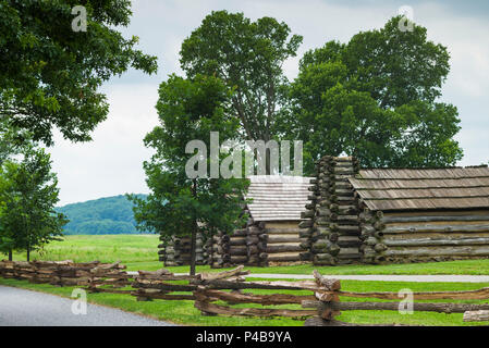 USA, Pennsylvania, roi de Prusse, Valley Forge National Historical Park, de bataille de la guerre de la Révolution américaine, petite-cabines en bois de la Brigade Banque D'Images