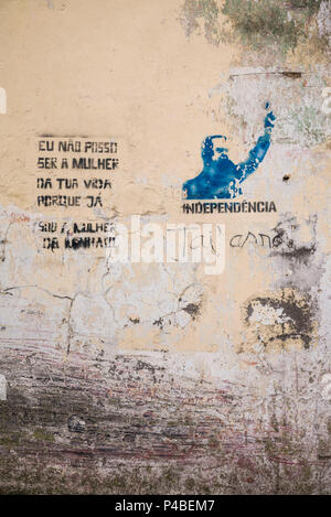 Le Portugal, Azores, Sao Miguel Island, Ponta Delgada, la promotion de l'indépendance des Açores graffiti Banque D'Images