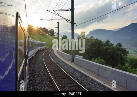 Au train, 3921 langschlag Semmeringbahn (chemin de fer du Semmering), de la fenêtre, Wiener Alpen (Alpes) Vienne, Basse-Autriche, Autriche Banque D'Images