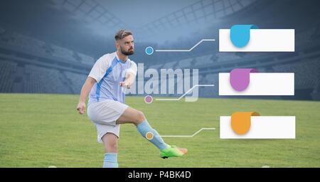 Panneaux infographique vierge et joueur de foot sur l'herbe dans le stade Banque D'Images