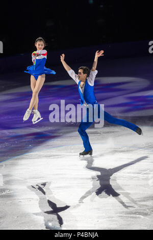 La PRK (Corée du Nord) deux patineurs Tae Ok Ryom et Ju Sik Kim effectuer au Gala de patinage artistique à l'exposition Jeux Olympiques d'PyeongCha Banque D'Images