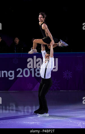 Meagan Duhamel et Eric Radford (CAN) d'effectuer à l'exposition Gala de patinage artistique aux Jeux Olympiques d'hiver de PyeongChang 2018 Banque D'Images