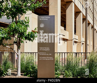 Washington DC, USA-Juin 5, 2018 : J. Edgar Hoover FBI Building Sign Banque D'Images