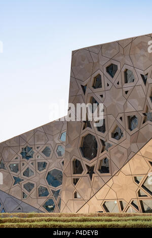 L'extérieur de nouveau le cheikh Jaber Al-Ahmad Centre culturel dans la ville de Koweït , Koweït Banque D'Images