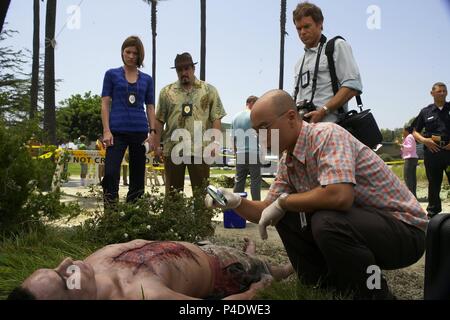 Titre original : Dexter. Titre en anglais : Dexter. Film Réalisateur : Keith GORDON ; MARCOS SIEGA. Année : 2006. Stars : DAVID ZAYAS, Michael C. Hall, Jennifer Carpenter, C. S. LEE. Credit : SHOWTIME / Album Banque D'Images
