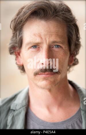 Titre original : ADORE. Titre en anglais : ADORE. Film Réalisateur : Anne Fontaine. Année : 2013. Stars : BEN MENDELSOHN. Credit : GAUMONT / Album Banque D'Images