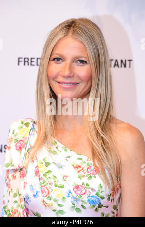 Gwyneth Paltrow lors du lancement de la nouvelle Mesdames Collecte automatique de Frédérique Constant Geneve montres au Design Museum de Londres. Banque D'Images