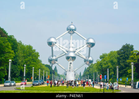 Atomium, parc d'Osseghem rassemblait encore, Laeken, Bruxelles, Belgique Banque D'Images