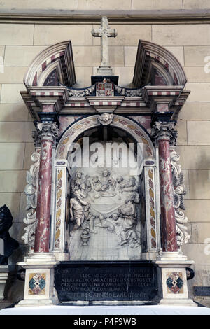 Autel de la Dernière Cène dans la cathédrale de Zagreb dédiée à l'assomption de Marie Banque D'Images