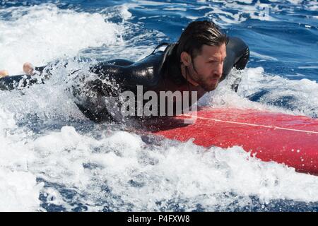 Titre original : POINT BREAK. Titre en anglais : POINT BREAK. Directeur de film : ERICSON CORE. Année : 2015. Stars : Edgar Ramirez. Credit : ALCON ENTERTAIMENT / Album Banque D'Images